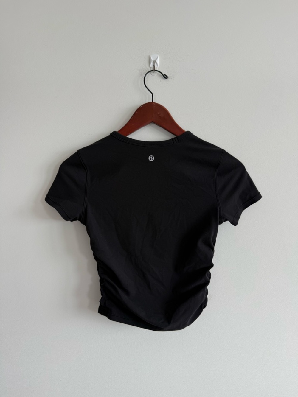 NEW lululemon athletica Black Short-Sleeve ribbed Crew Tee